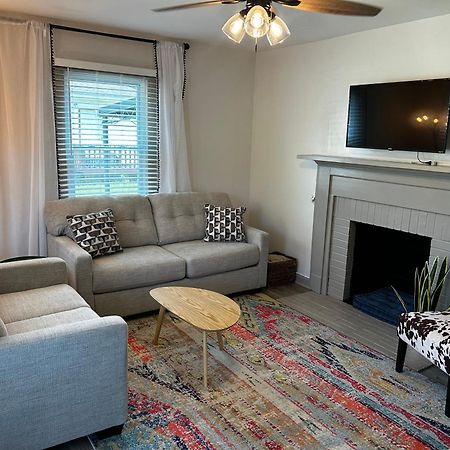 Blue Bungalow W/ Free Golf Cart 1/2 Mi From Square Covington Exterior photo