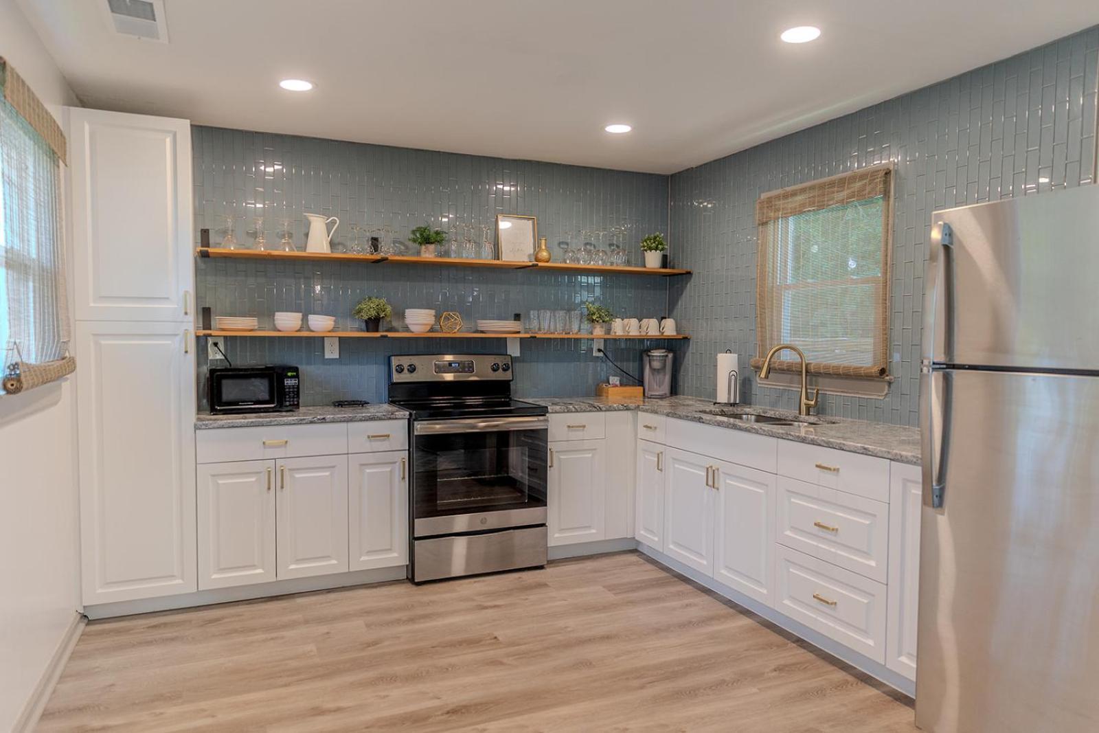 Blue Bungalow W/ Free Golf Cart 1/2 Mi From Square Covington Exterior photo